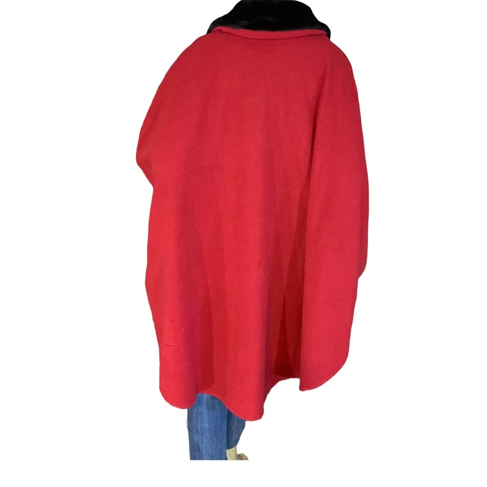 LE MODA RED FLEECE W/BLACK FAUX FUR COLLAR PONCHO (OSFM) - Picture 6 of 13